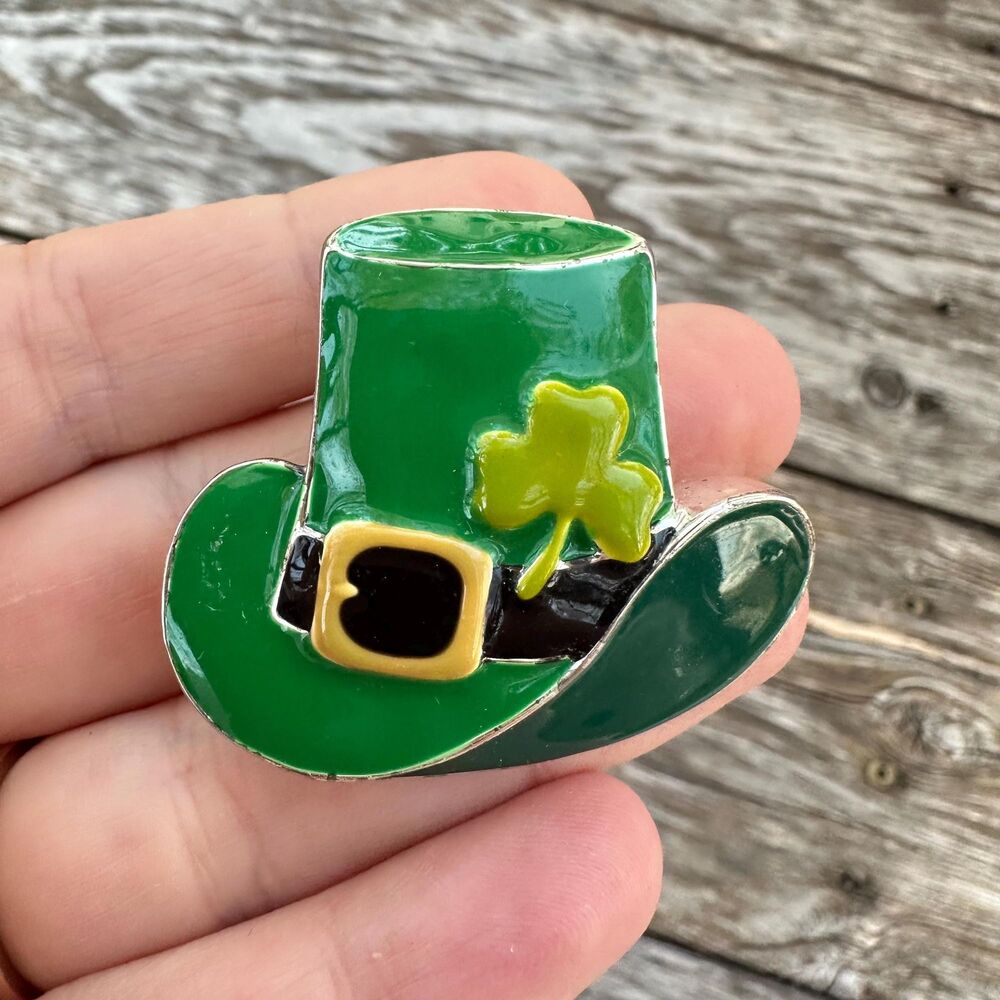 Vintage St. Patricks Day Hat Brooch, Irish Jewelry